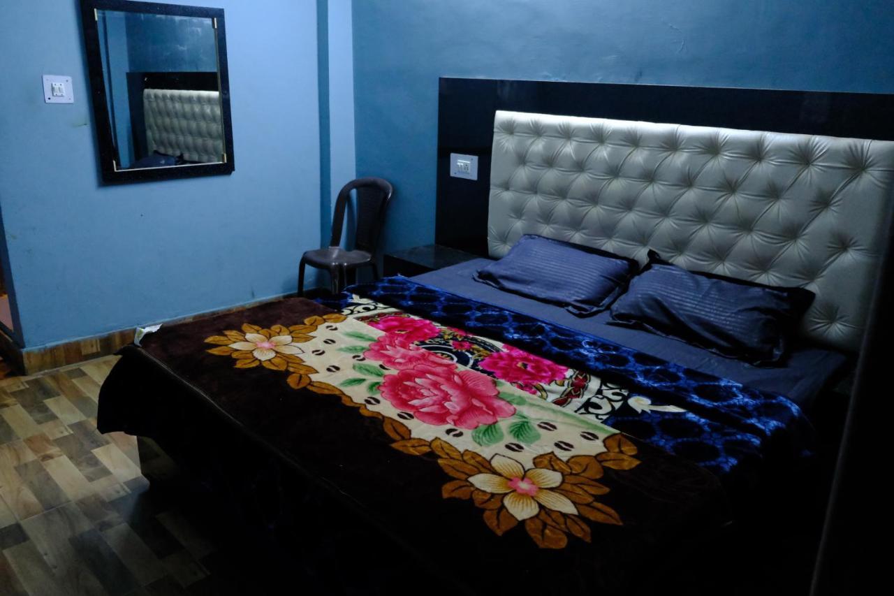 Shanti Cafe & Hostels Kasol Kültér fotó