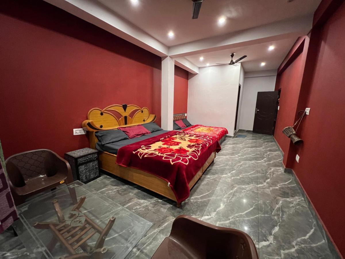 Shanti Cafe & Hostels Kasol Kültér fotó