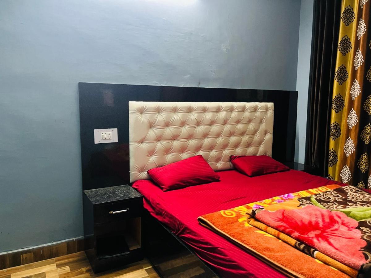 Shanti Cafe & Hostels Kasol Kültér fotó