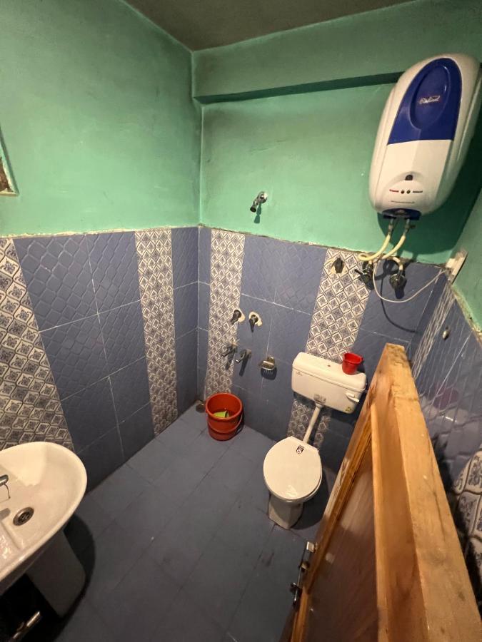 Shanti Cafe & Hostels Kasol Kültér fotó