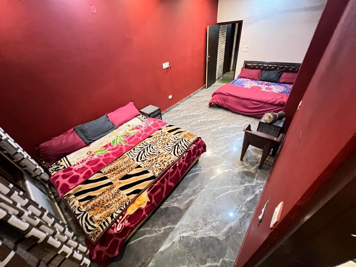 Shanti Cafe & Hostels Kasol Kültér fotó