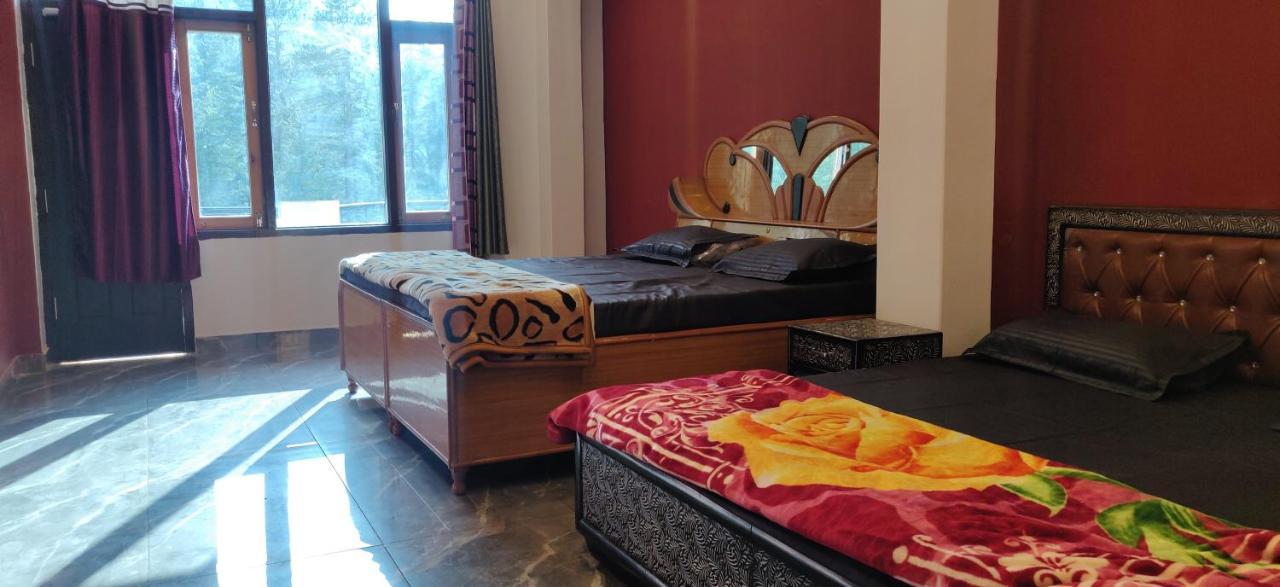 Shanti Cafe & Hostels Kasol Kültér fotó