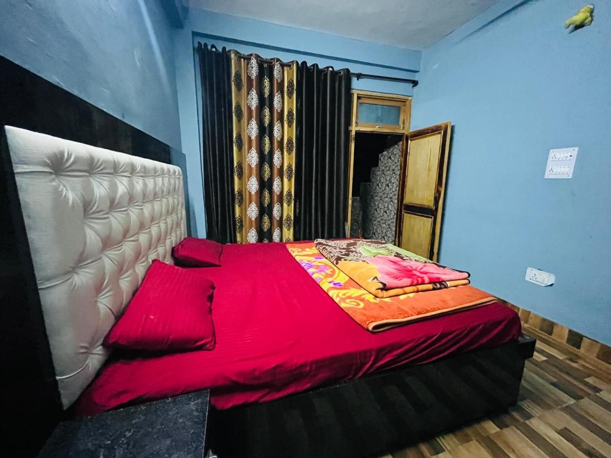Shanti Cafe & Hostels Kasol Kültér fotó